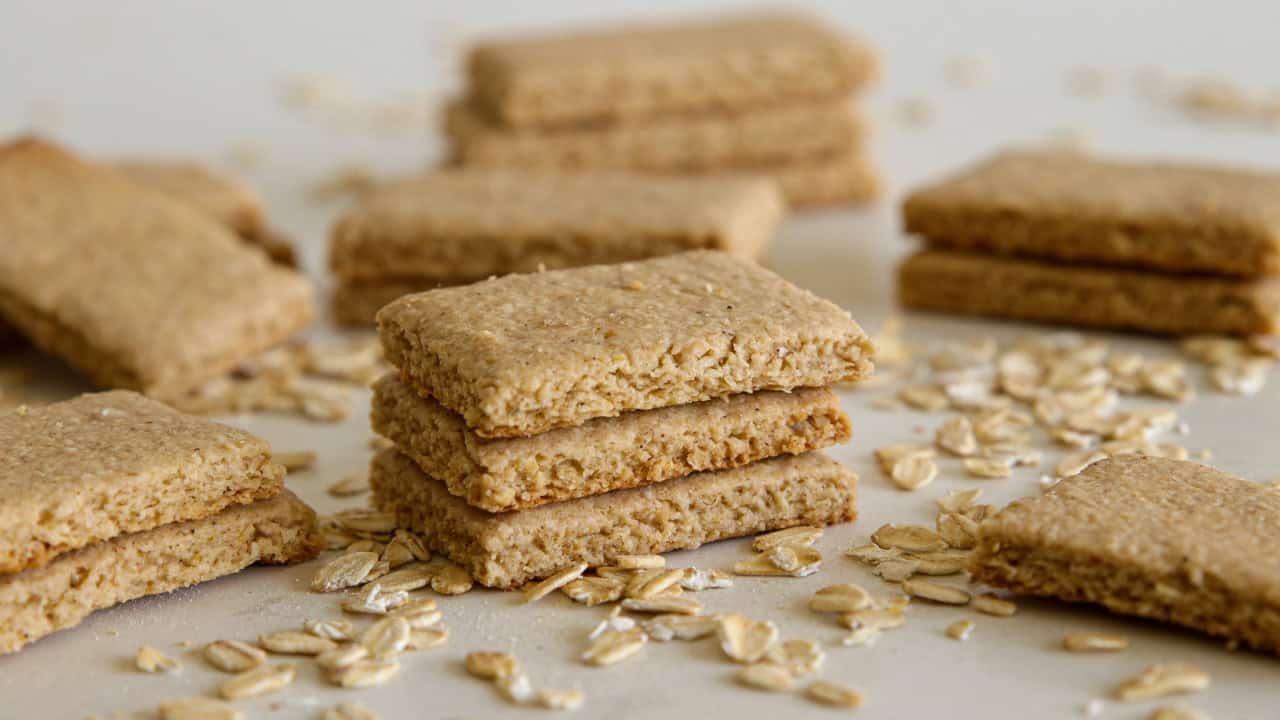 Oatmeal Crackers